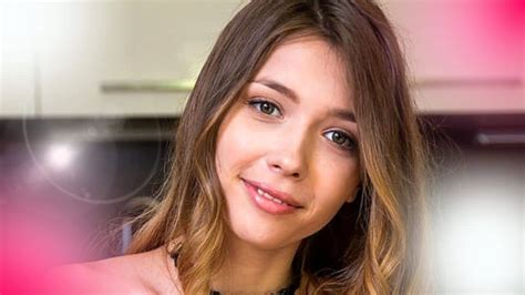 mila azul age|Mila Azul Bio, Age, Height, Wiki, Net Worth & More